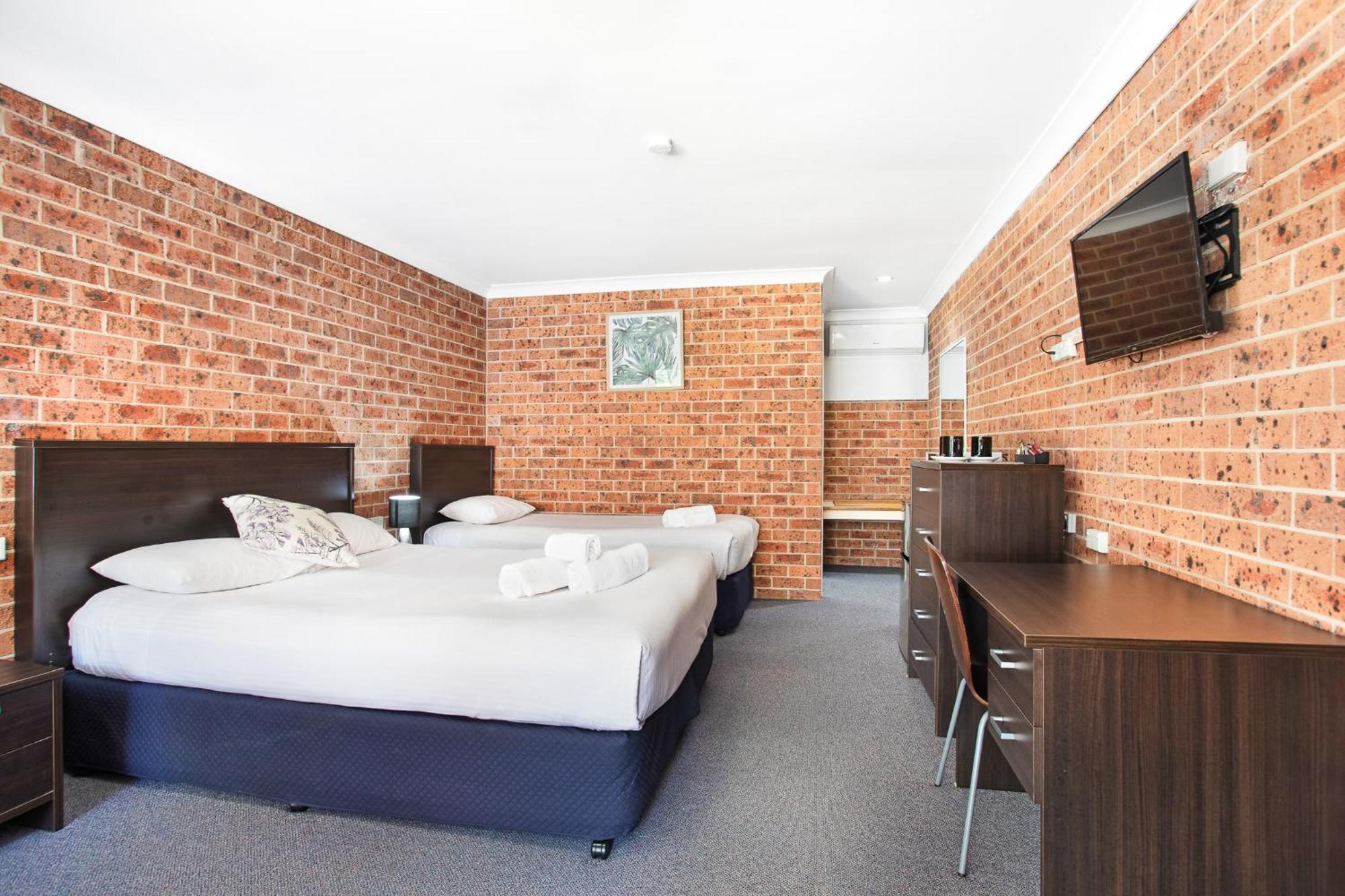 Lake Macquarie Motor Inn Belmont Ngoại thất bức ảnh